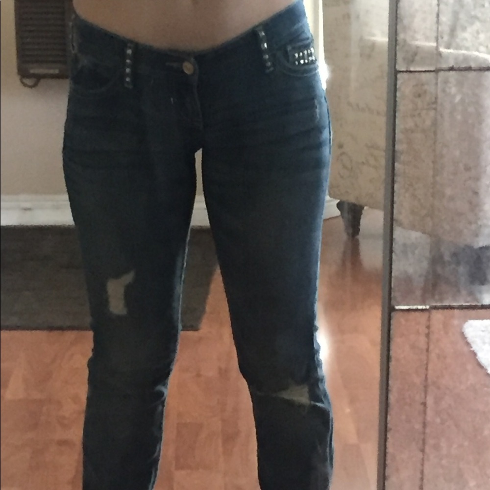 Low waisted jeans
